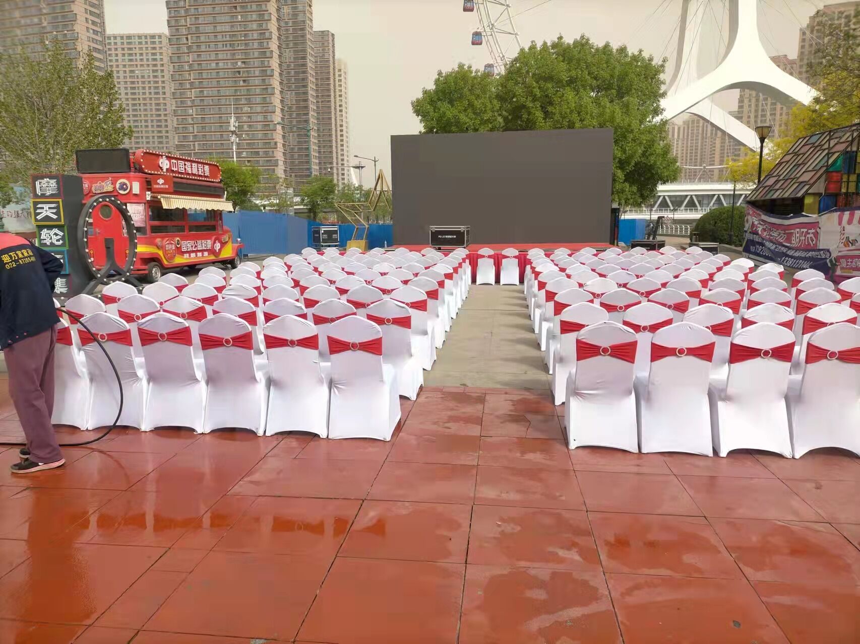 全天津出租搭建舞臺(tái)桁架桌椅音響圖片/全天津出租搭建舞臺(tái)桁架桌椅音響樣板圖 (2)