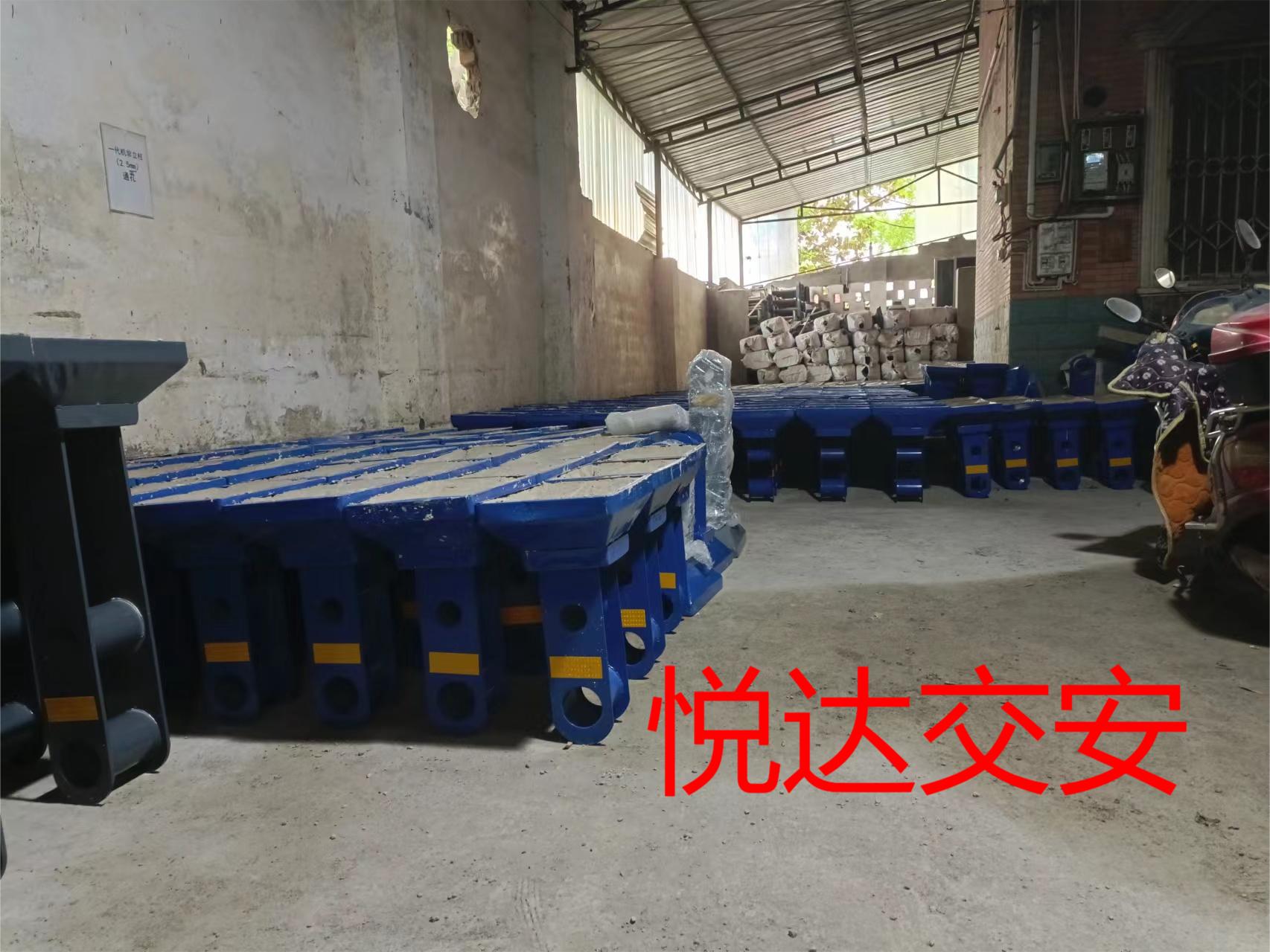 河道護欄機非護欄圖片