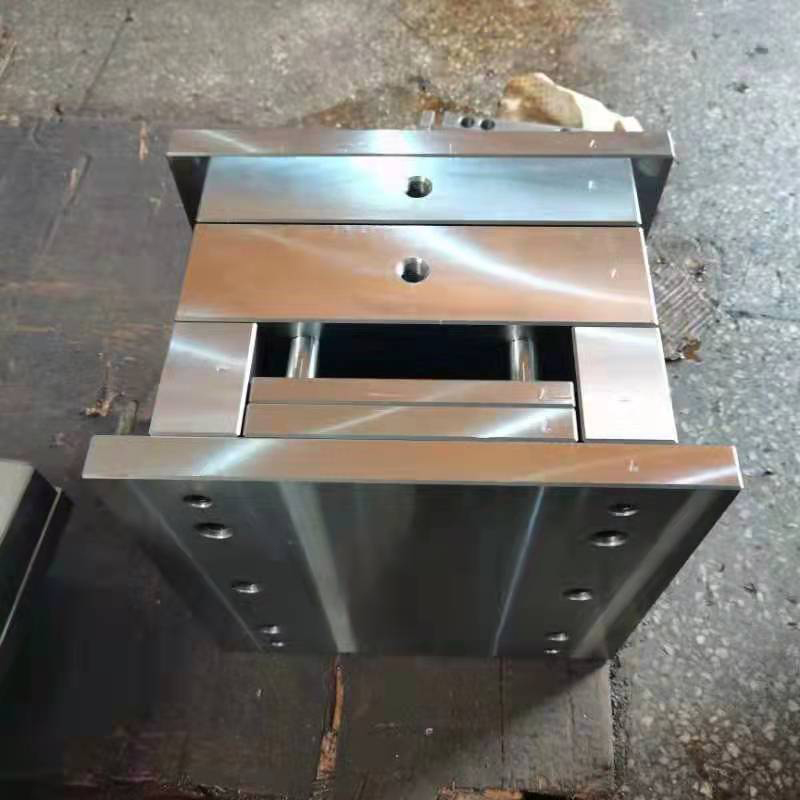 非標(biāo)定制塑膠模具圖片/非標(biāo)定制塑膠模具樣板圖 (4)