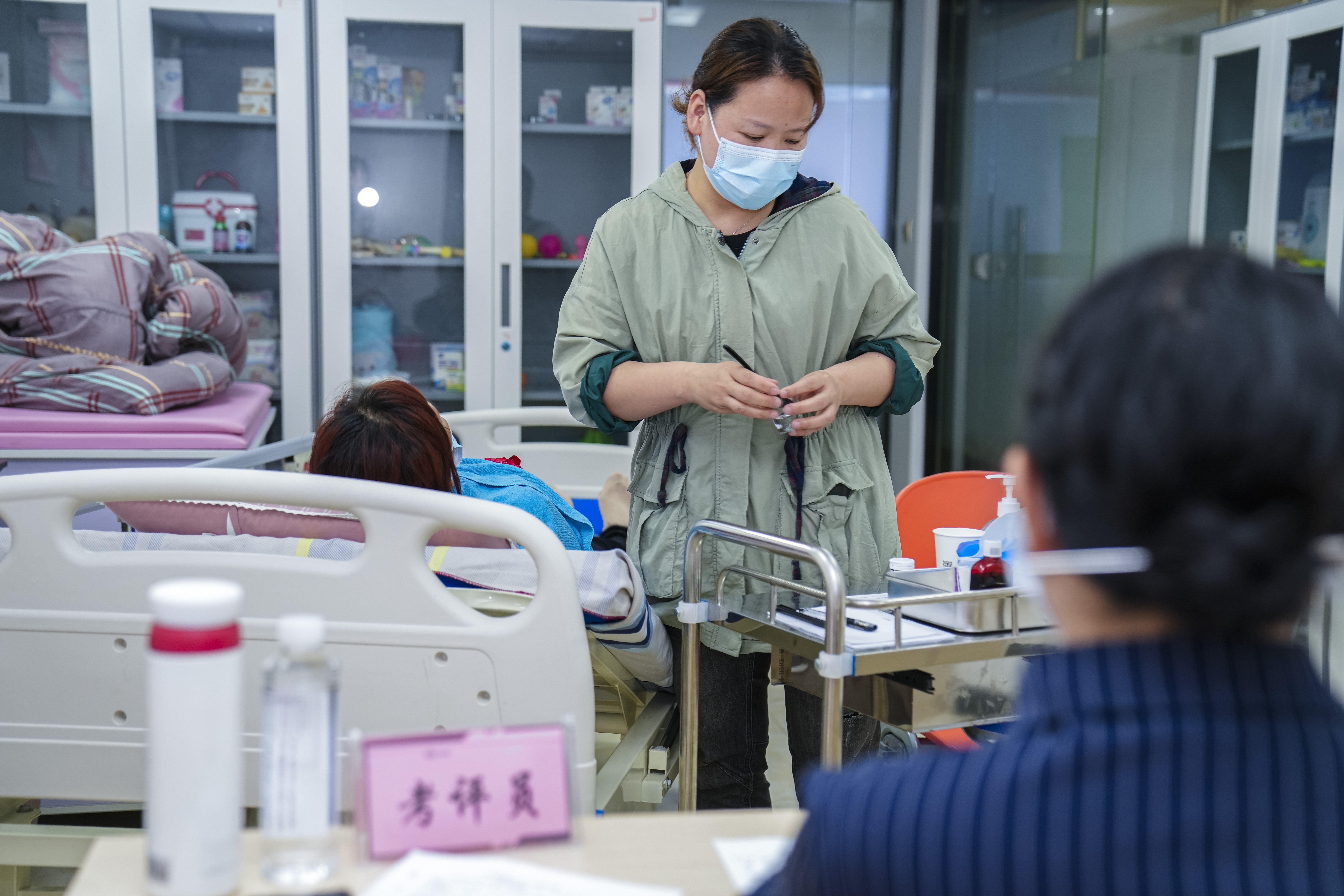 哪里有免費(fèi)養(yǎng)老護(hù)理員培訓(xùn)機(jī)構(gòu)圖片/哪里有免費(fèi)養(yǎng)老護(hù)理員培訓(xùn)機(jī)構(gòu)樣板圖 (1)