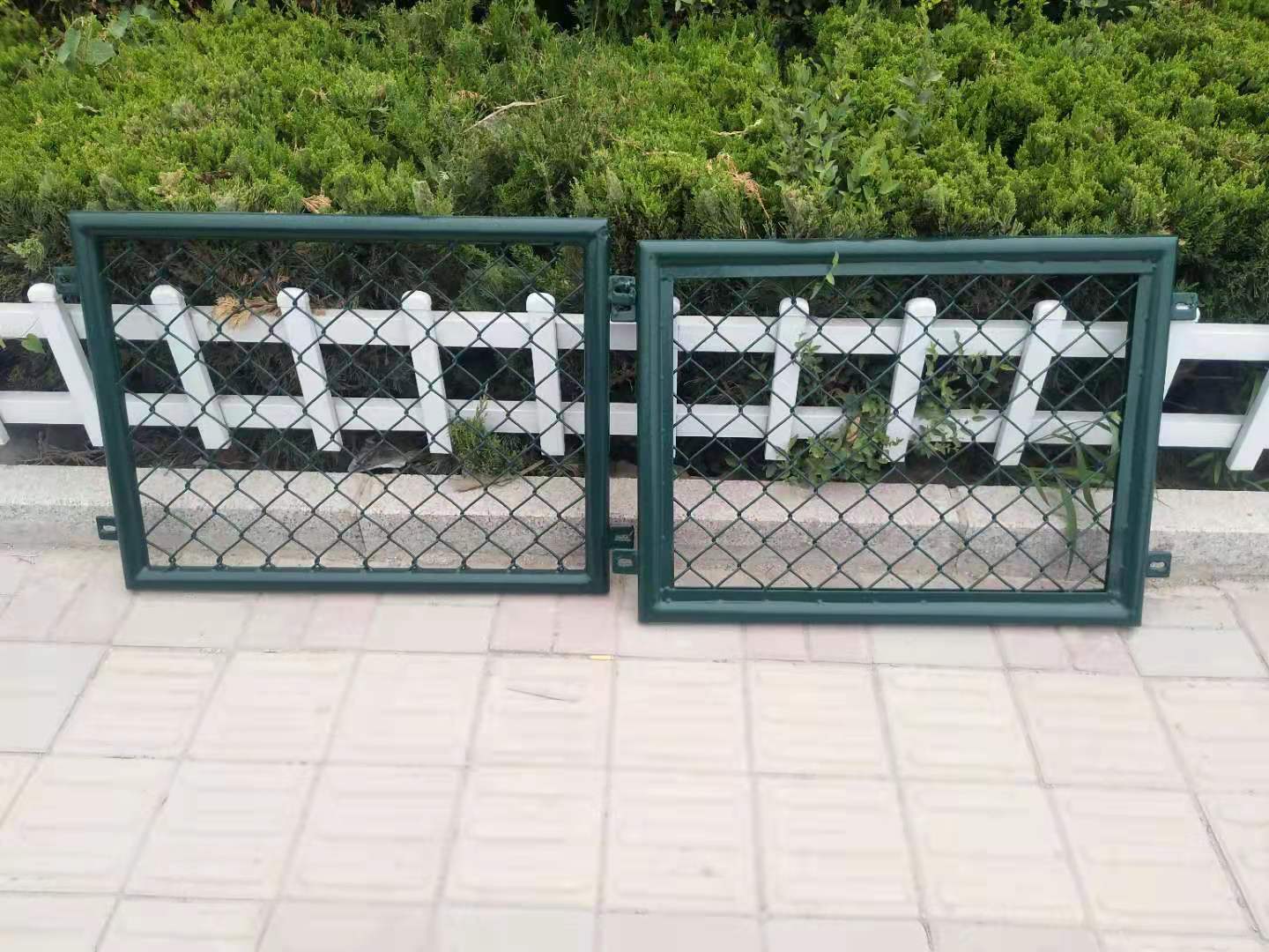 球場(chǎng)圍網(wǎng)籃球場(chǎng)圍網(wǎng)體育場(chǎng)圍網(wǎng)校園操場(chǎng)護(hù)欄網(wǎng)足球場(chǎng)護(hù)欄網(wǎng)
