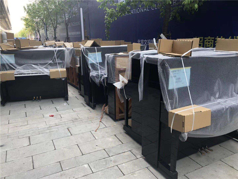 鋼琴搬運(yùn)圖片/鋼琴搬運(yùn)樣板圖 (3)