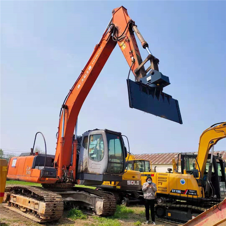 日立200 挖掘機(jī)升降駕駛室定制圖片/日立200 挖掘機(jī)升降駕駛室定制樣板圖 (3)