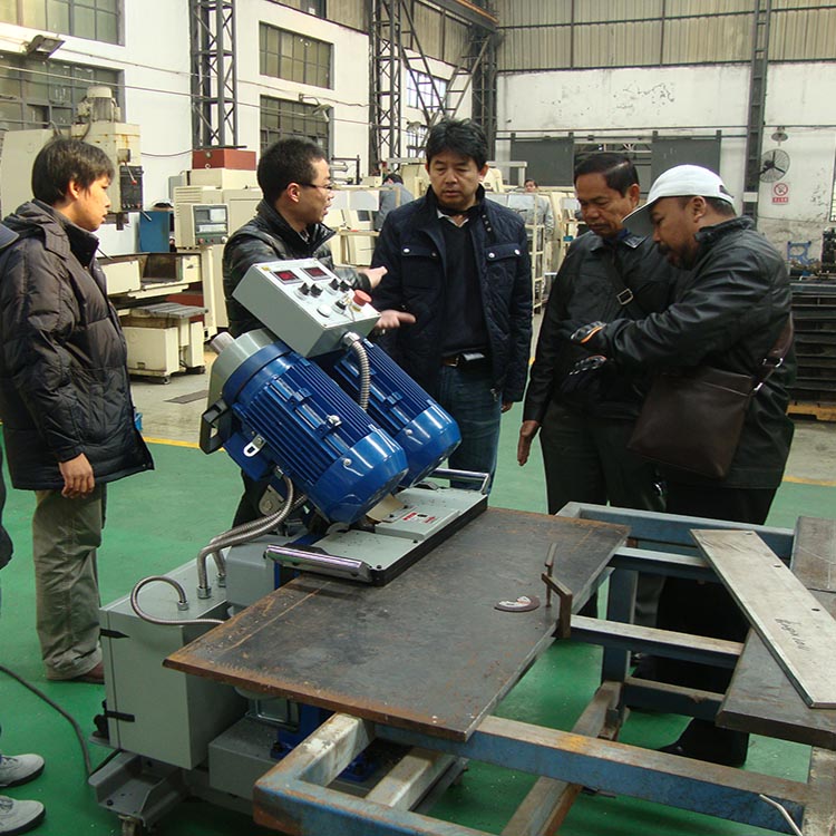 山東銑邊機(jī)圖片/山東銑邊機(jī)樣板圖 (2)