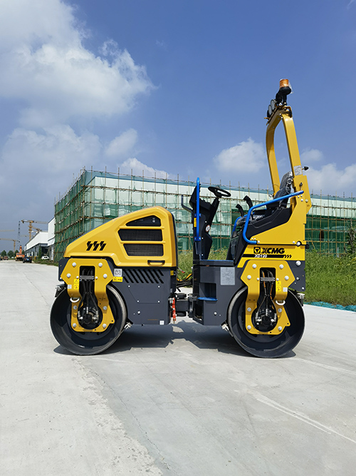 3噸壓路機(jī)圖片/3噸壓路機(jī)樣板圖 (3)