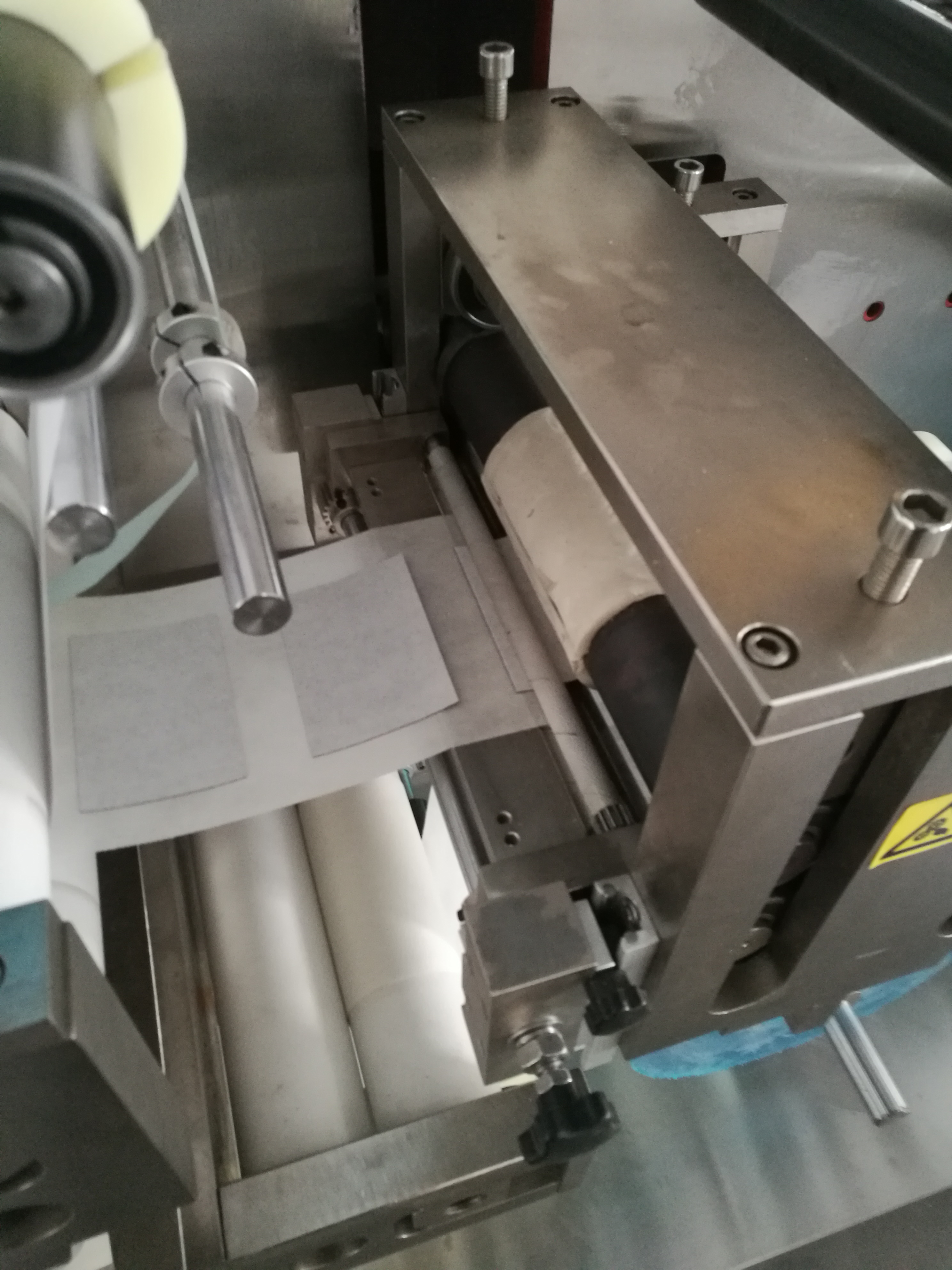 膏藥貼片機圖片/膏藥貼片機樣板圖 (3)