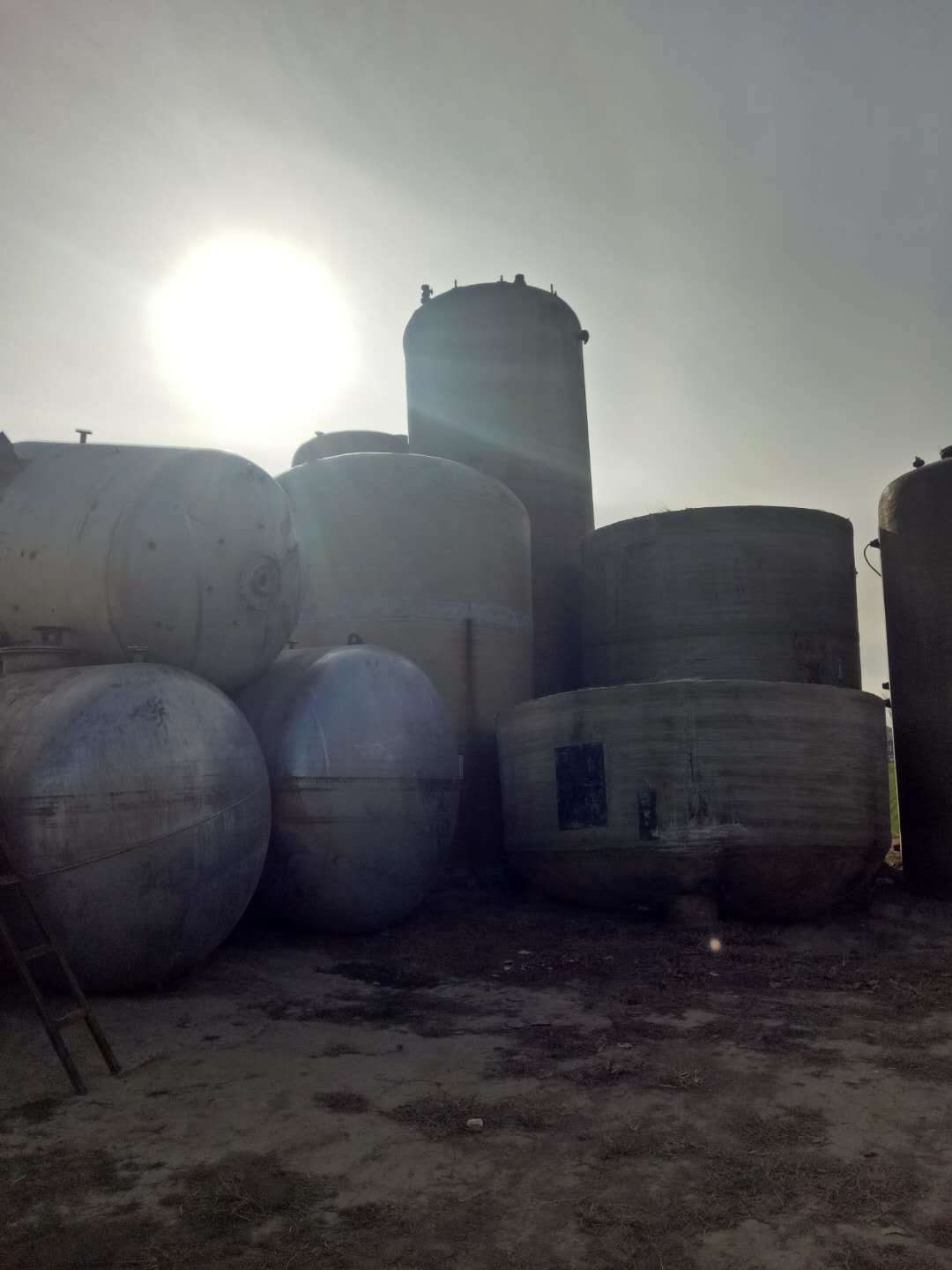 二手玻璃鋼儲罐圖片/二手玻璃鋼儲罐樣板圖 (1)