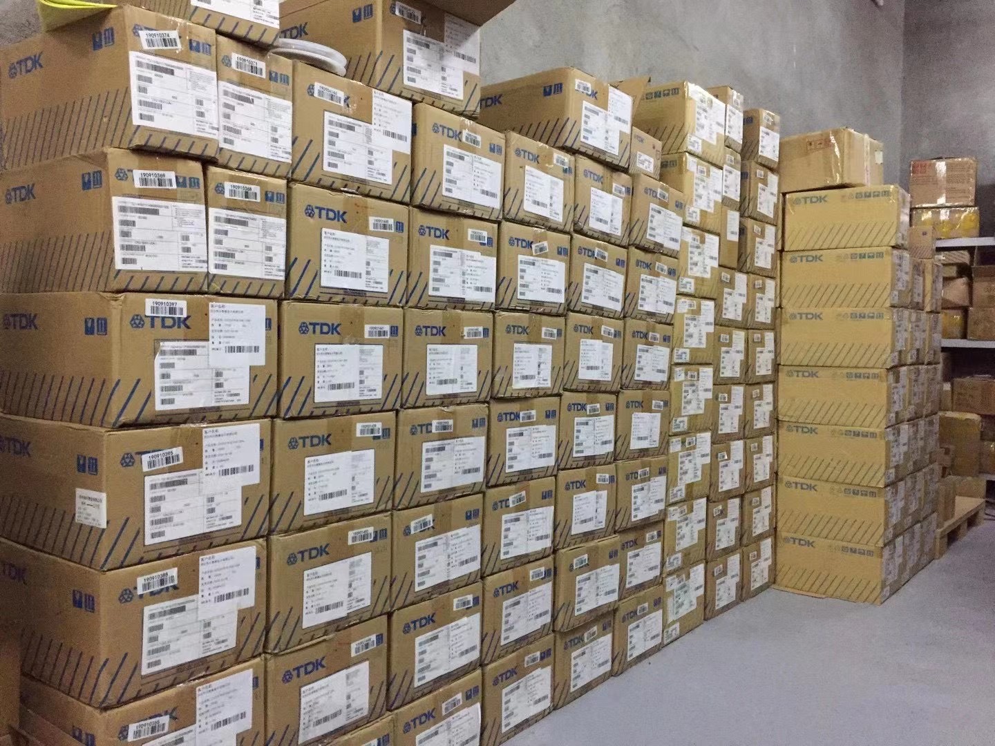 C3216X8R1C475K16圖片/C3216X8R1C475K16樣板圖 (2)