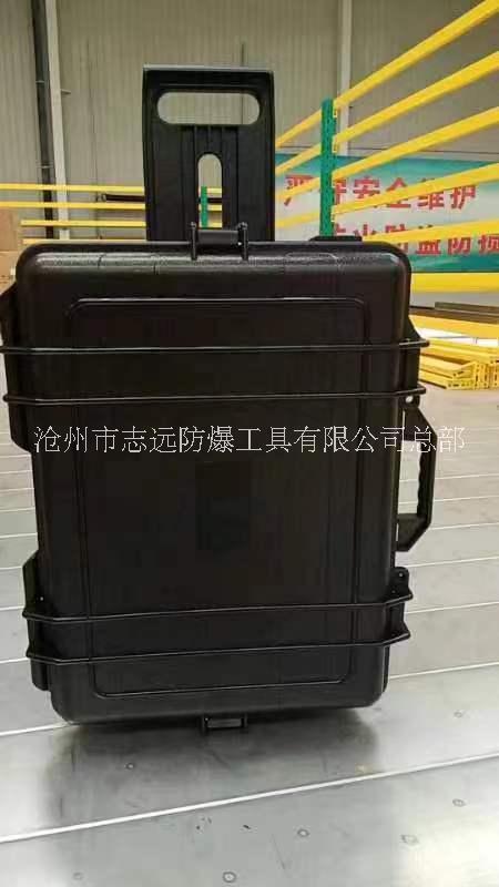 中泊无磁排爆36件套 配ABS防水工具箱   高质量产品 中泊无磁排爆36件套 配ABS防水箱图片