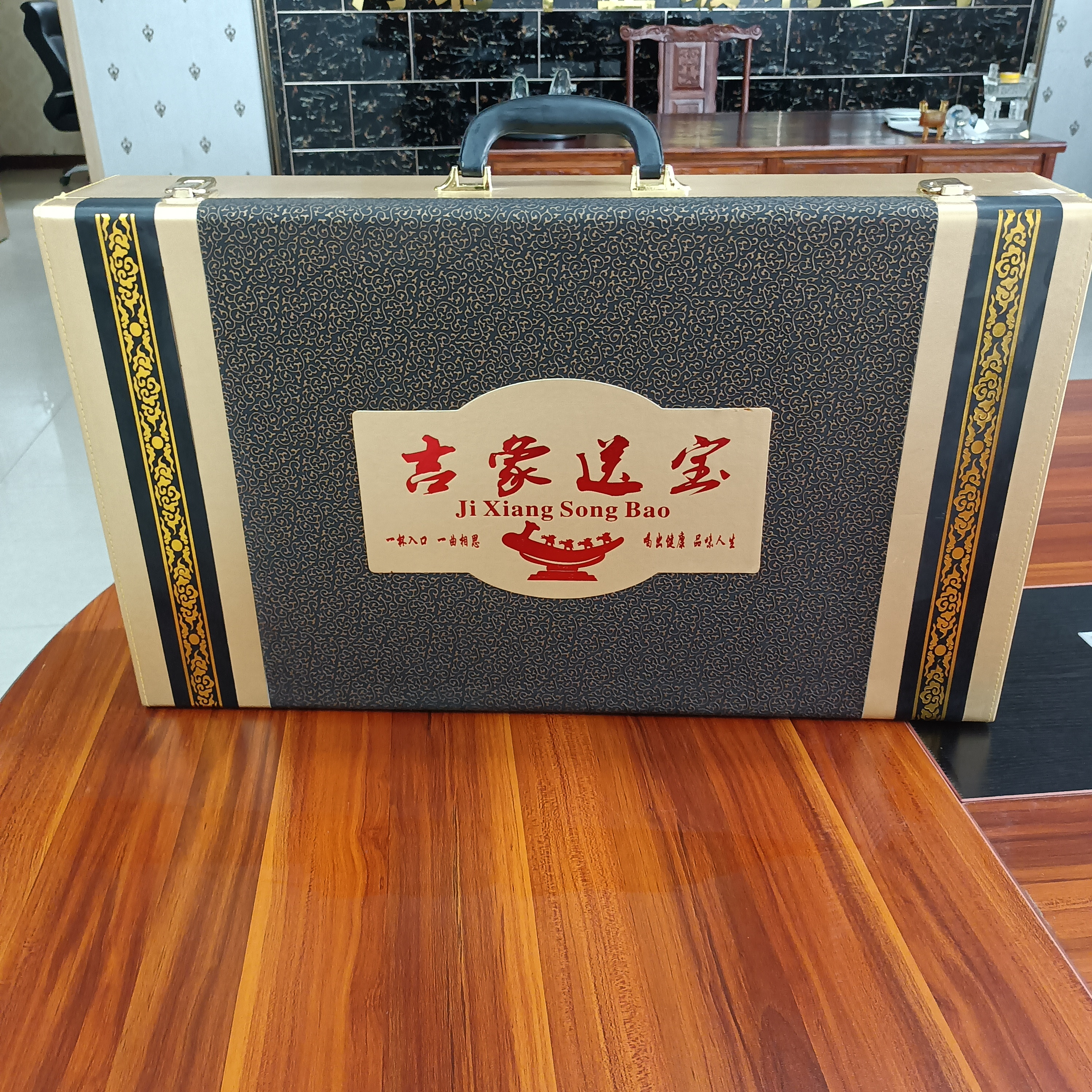玻璃酒瓶圖片/玻璃酒瓶樣板圖 (3)