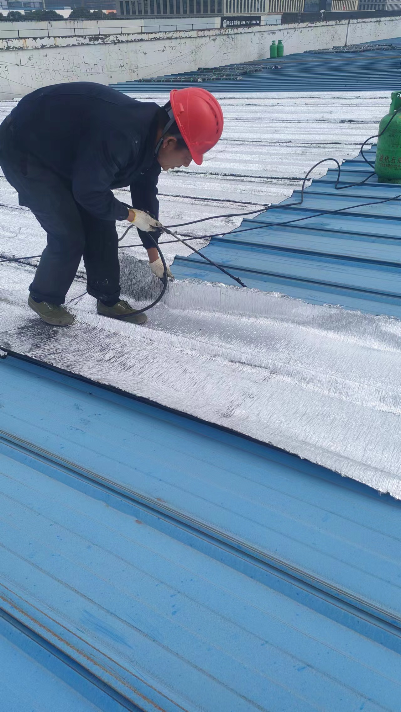常熟市專業(yè)防水補(bǔ)漏公司承接各種防水堵漏房屋維修工程圖片/常熟市專業(yè)防水補(bǔ)漏公司承接各種防水堵漏房屋維修工程樣板圖 (4)
