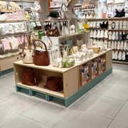 飾品店貨架圖片/飾品店貨架樣板圖 (1)