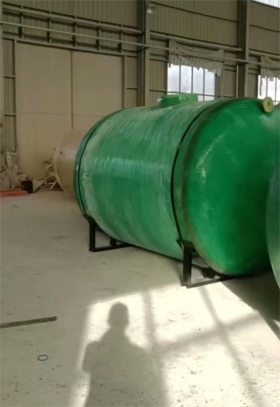 玻璃消防水罐圖片/玻璃消防水罐樣板圖 (2)