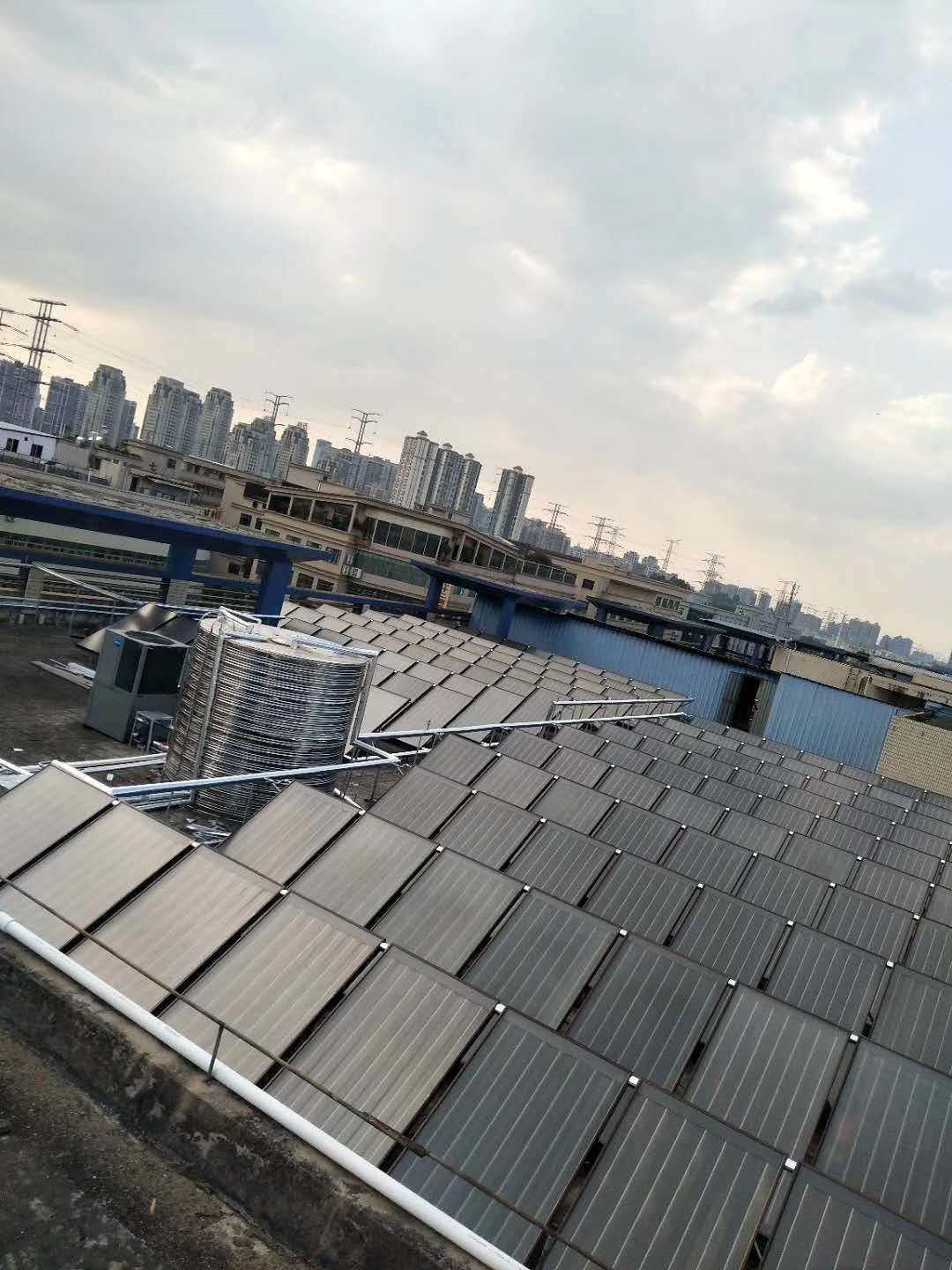 广州市热水工程厂家佛山 热水工程安装厂家_太智能控制太阳能热水工程报价