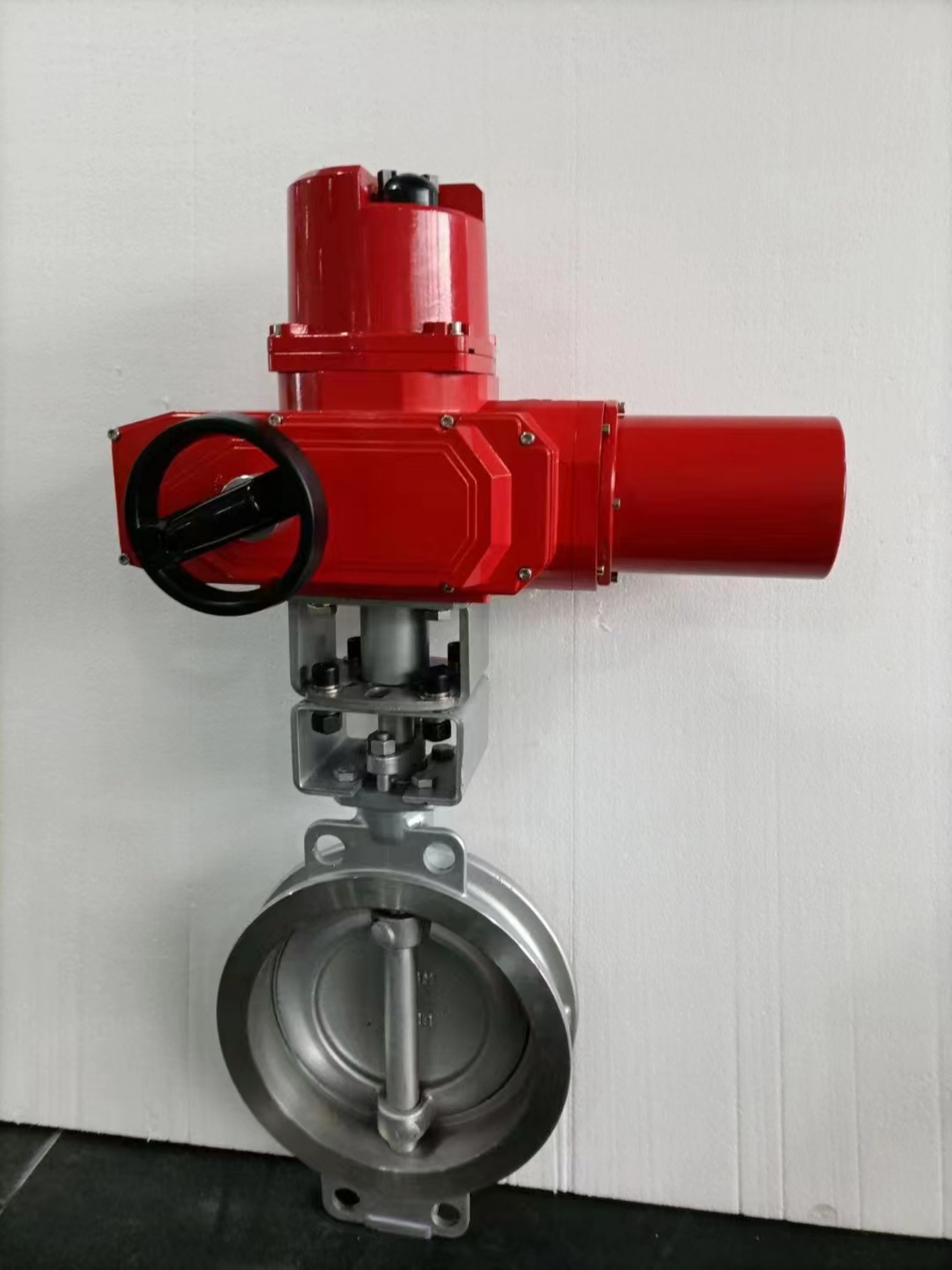 精小型斷電復(fù)位電動執(zhí)行器圖片/精小型斷電復(fù)位電動執(zhí)行器樣板圖 (1)