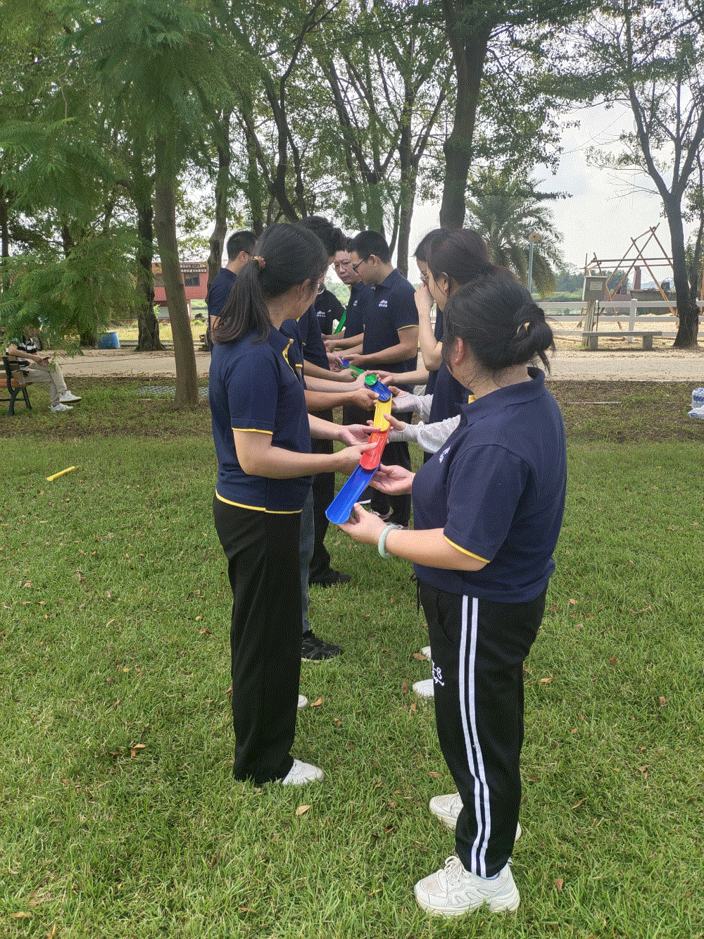 企業(yè)拓展培訓(xùn)圖片/企業(yè)拓展培訓(xùn)樣板圖 (3)