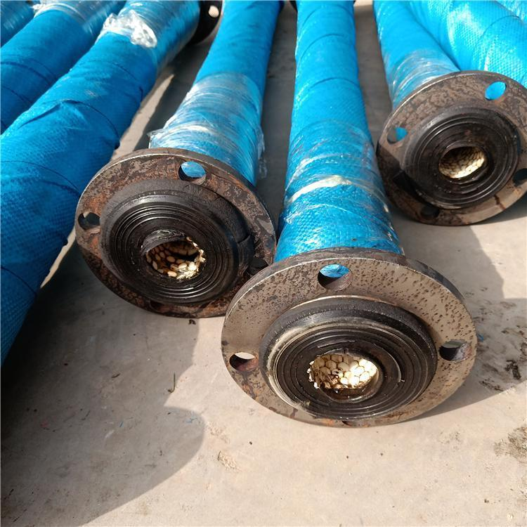 內(nèi)襯陶瓷膠管圖片