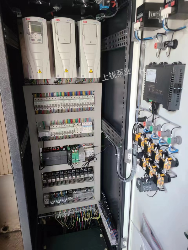 無負壓疊壓供水設備圖片/無負壓疊壓供水設備樣板圖 (4)