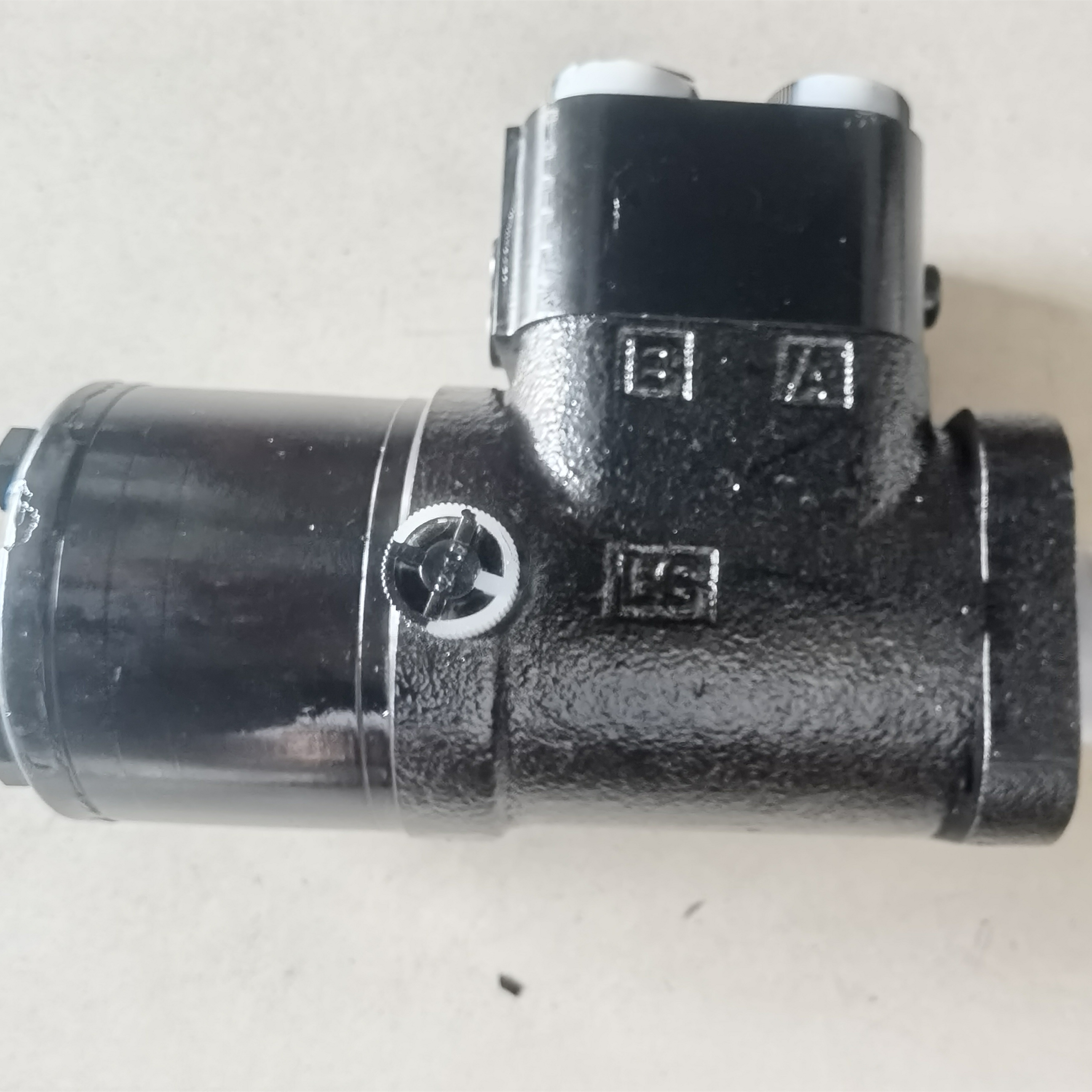 廈工轉(zhuǎn)向器44C0004，轉(zhuǎn)向器總成  全液壓轉(zhuǎn)向器供應(yīng)商