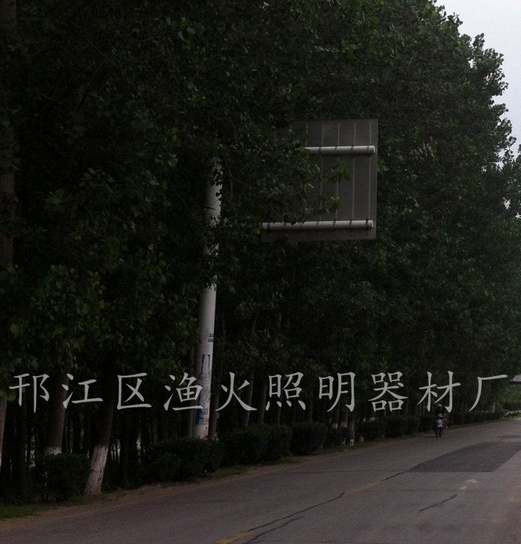 江蘇交通標(biāo)志桿廠家成本定制各類交通安全標(biāo)志桿，F(xiàn)標(biāo)志桿，立柱標(biāo)志桿