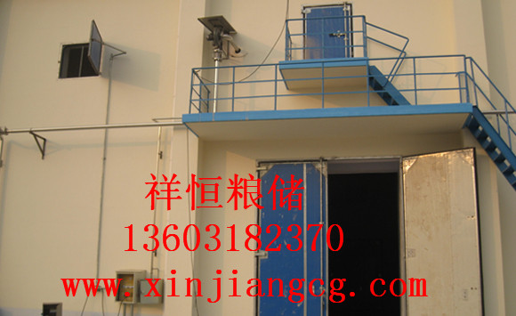 供應(yīng)用于糧庫(kù)*保溫的武漢糧庫(kù)密閉保溫門(mén)窗，武漢糧庫(kù)保溫門(mén)13603182370