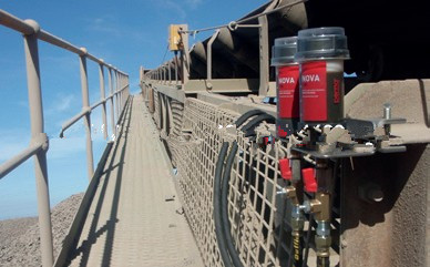 供應(yīng)用于模切機(jī)鏈條的德國perma NOVA數(shù)碼顯示加油杯