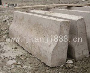 供應(yīng)道路隔離墩 水泥墩價(jià)格 建基水泥制品廠