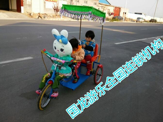 供應用于娛樂設施的供應陜西機器人蹬車，小人蹬車