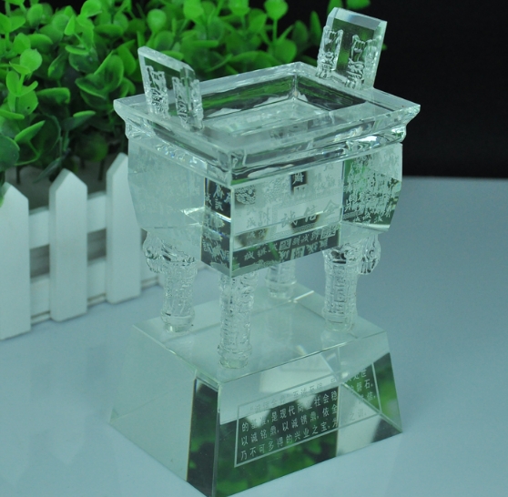 供應(yīng)用于送客戶誠(chéng)信鼎|送老板水晶擺的洛陽(yáng)水晶擺件紀(jì)念禮品贈(zèng)品水晶鼎