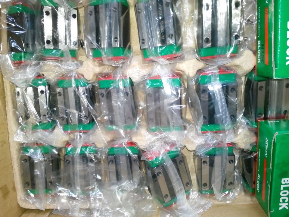 供應(yīng)用于的KK5002C-250A1-F0線性磨組上?，F(xiàn)貨上銀線性導(dǎo)軌上銀芯邁公司