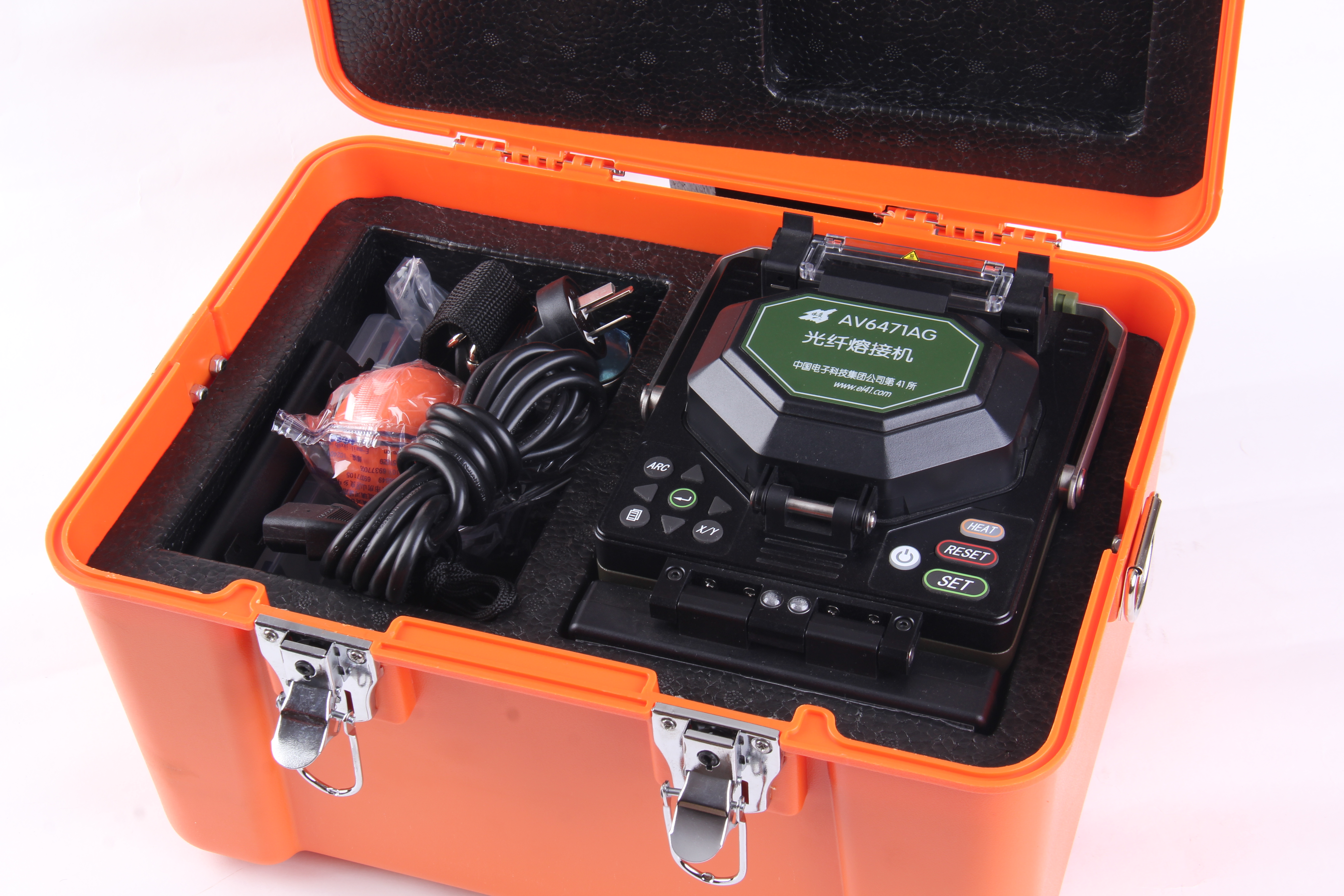 供應(yīng)新品光纖熔接機(jī)