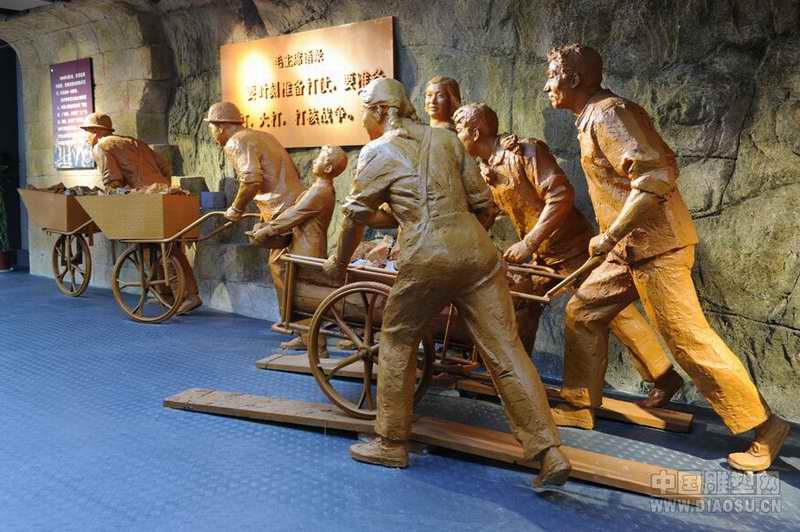 供應(yīng)用于城市景觀雕塑的國(guó)產(chǎn)現(xiàn)役主戰(zhàn)設(shè)備雕塑模型制作反法西斯勝利閱兵儀式