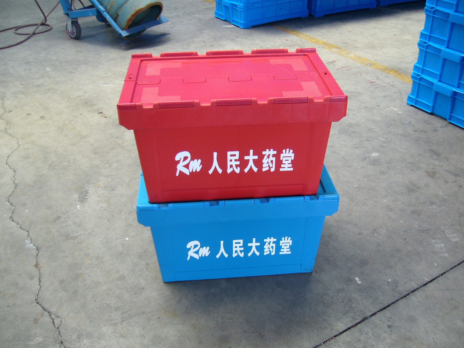 供應梳格周轉箱