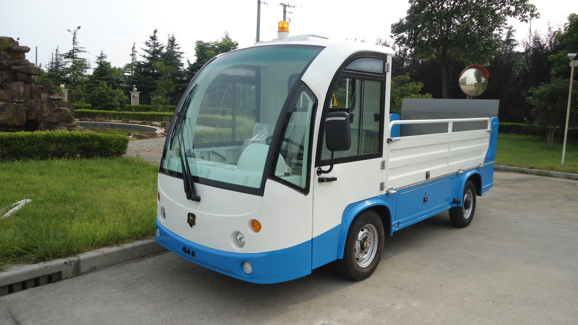 供應(yīng)用于的八桶駁運(yùn)車