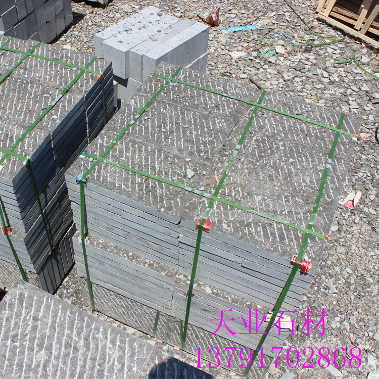 供應(yīng)山東青石板廠家價(jià)格，青石板市場(chǎng)報(bào)價(jià)