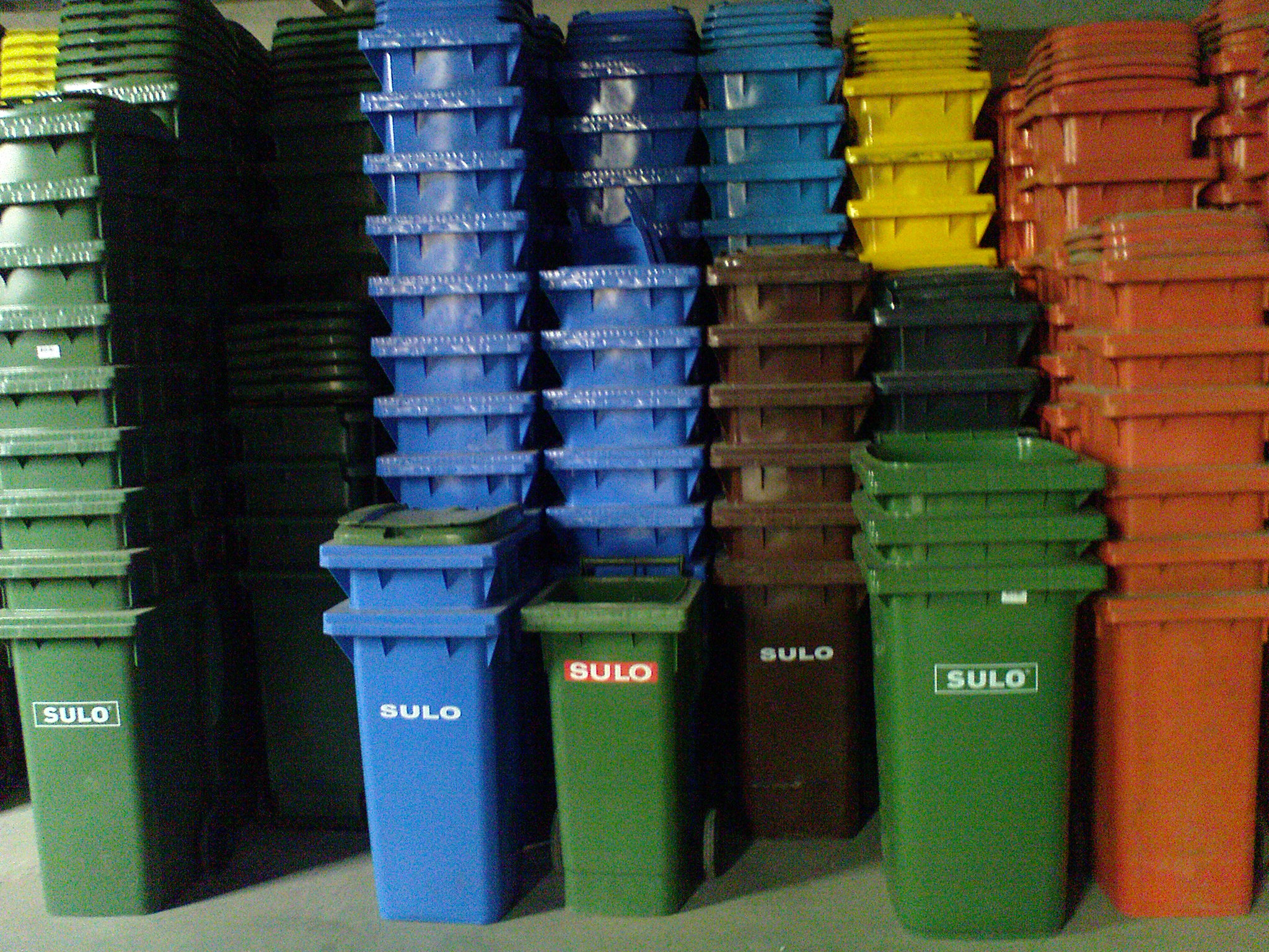 供應(yīng)德國SULO牌塑料垃圾桶總代