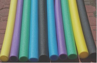 供應(yīng)佛山珍珠棉管廠家，順德珍珠棉現(xiàn)貨，容桂彩色珍珠棉管批發(fā)