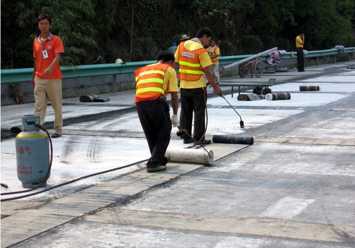 供應(yīng)惠州外墻清洗外墻清洗公司