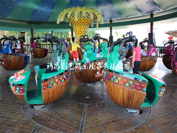 供應(yīng)湖南魔幻陀螺游樂設(shè)備-廠家直銷