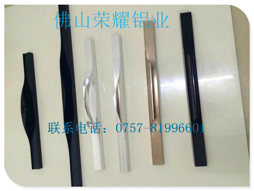 供應(yīng)用于門板的晶鋼門鋁材廠家批發(fā)，晶鋼門鋁材