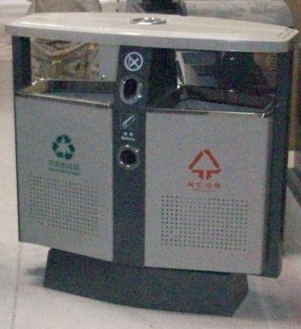 供應金屬垃圾桶批發(fā)