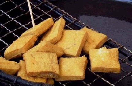 供應(yīng)加盟長(zhǎng)沙臭干子技術(shù)河南特色小吃何師傅加盟電話