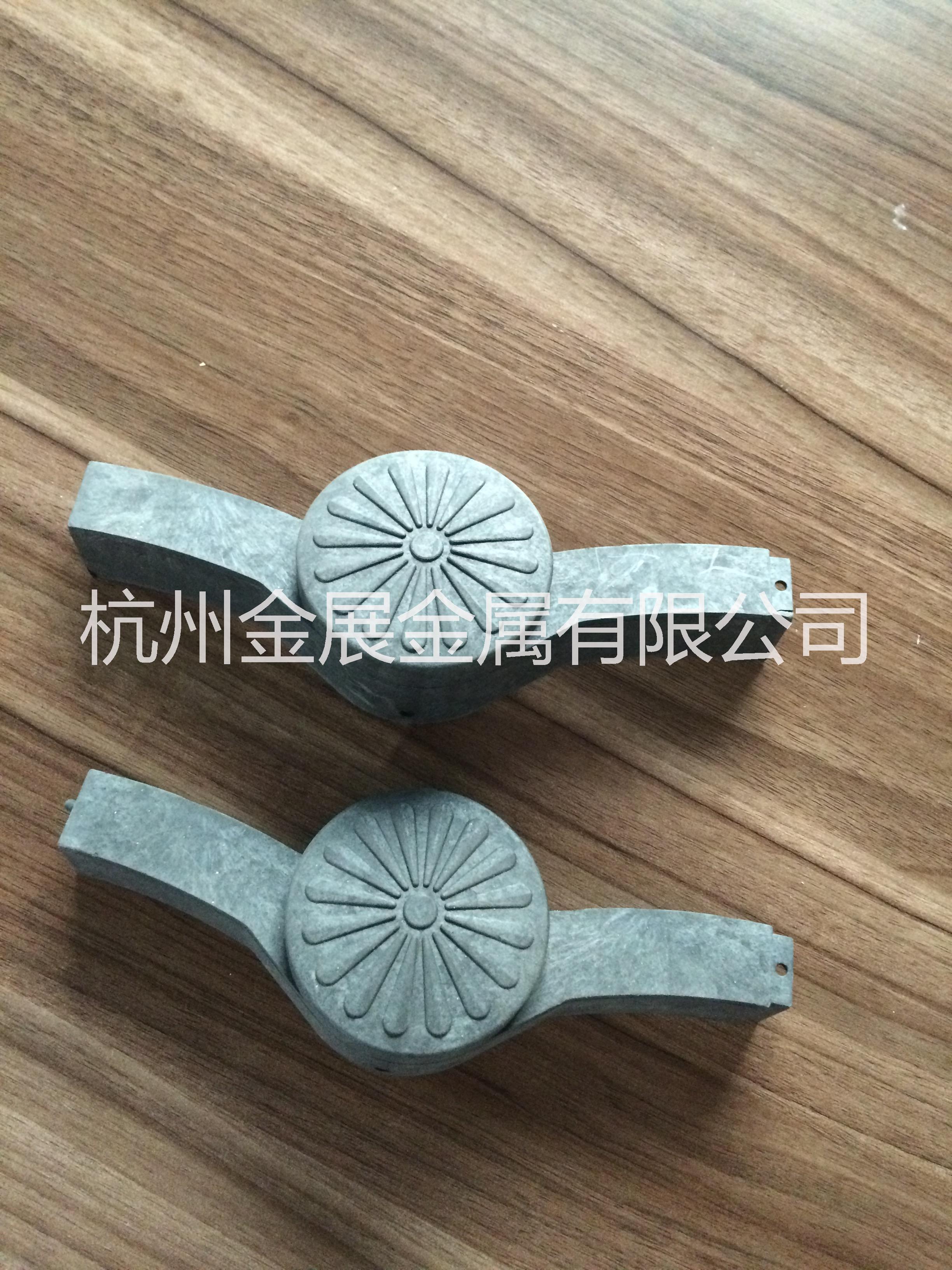 供應(yīng)鐵灰色仿古彩鋼琉璃瓦800型1000型，紅色仿古彩鋼琉璃瓦800型，滴水，彩鋼屋脊瓦
