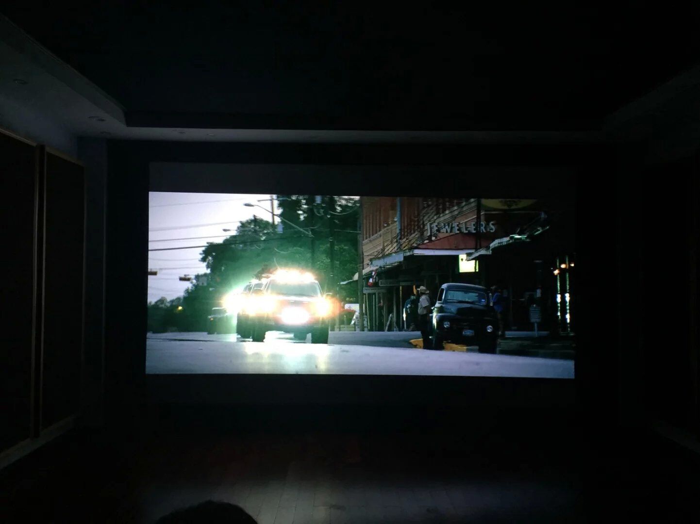 供應(yīng)EH-TW8510C愛普生投影機(jī)電話