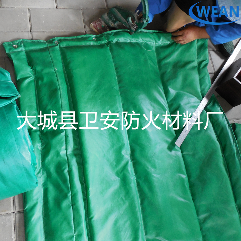供應(yīng)冬季保暖防寒防火棉門簾