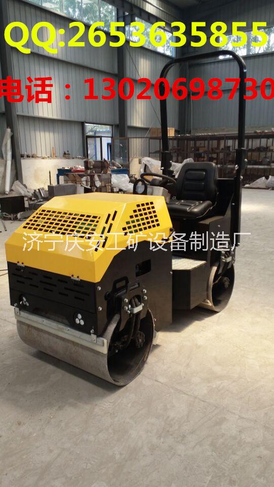 供應(yīng)駕駛式振動(dòng)壓路機(jī)，小型座駕壓路機(jī)