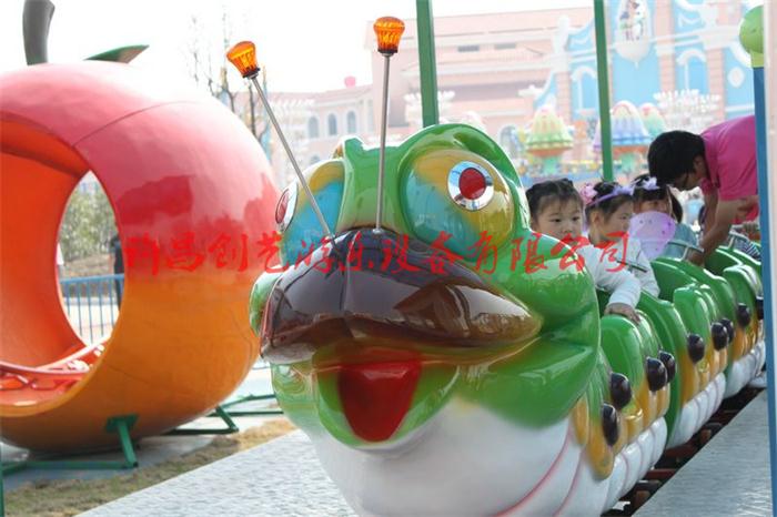 供應(yīng)果蟲滑車游藝機(jī)青蟲滑車游樂設(shè)備 創(chuàng)藝游樂