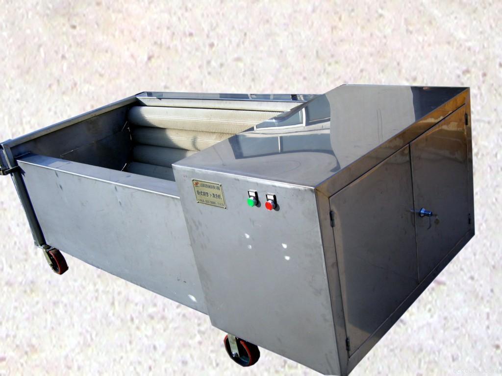 供應(yīng)胡蘿卜清洗機(jī)毛刷清洗機(jī)