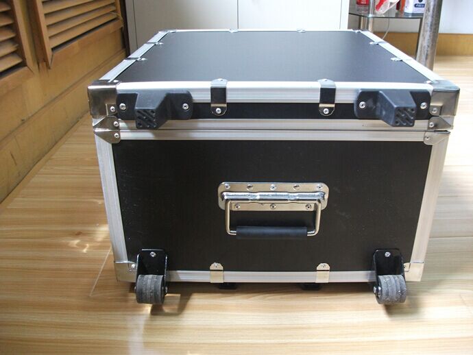 供應(yīng)TLS-601V缺陷無損檢測儀,裂紋檢測儀,氣孔檢測儀