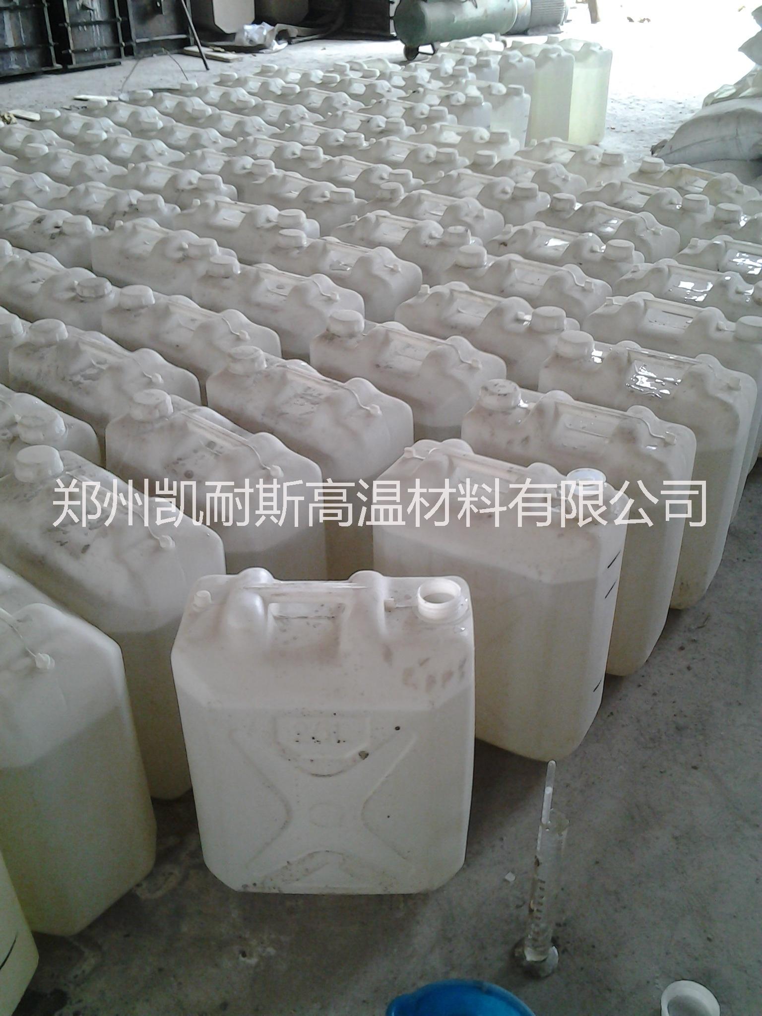 供應(yīng)PA80膠水結(jié)合耐磨陶瓷涂料，黏性好，強(qiáng)度高，使用溫度1600攝氏度以上。尋施工單位合作13837915345